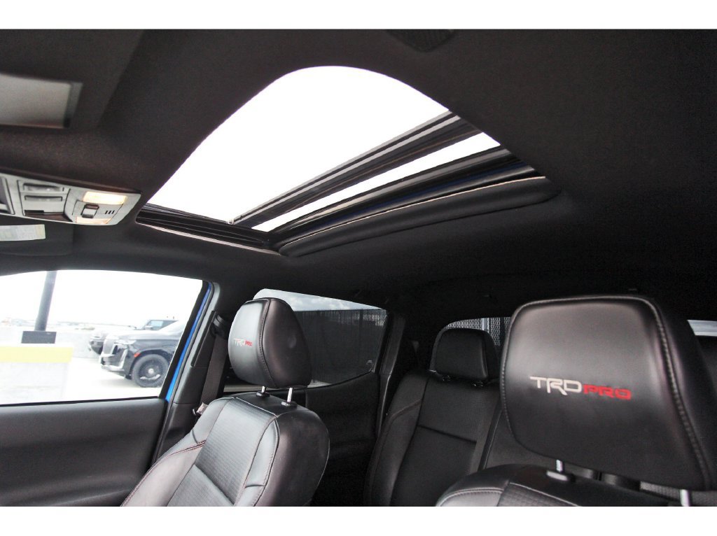 Used 2019 Toyota Tacoma TRD Pro AWD/4WD image 28