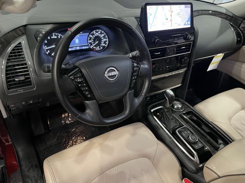 Used 2024 Nissan Armada Platinum w/ Captain's Chairs Package AWD/4WD image 13