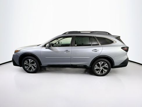 Used 2022 Subaru Outback Limited image 8