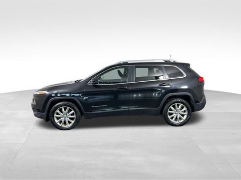 Used 2016 Jeep Cherokee Limited image 3