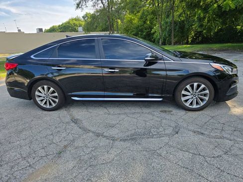 Used 2017 Hyundai Sonata Sport w/ Value Edition Package 02 FWD image 4