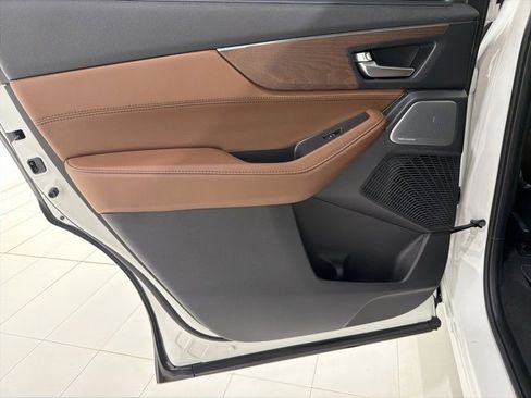 Certified 2025 Acura MDX Advance Package image 15