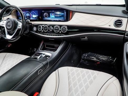 Used 2019 Mercedes-Benz Maybach S 650 image 17