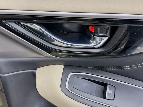 Used 2020 Subaru Outback Limited image 30