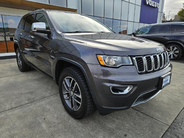 Used 2017 Jeep Grand Cherokee Limited AWD/4WD image 3