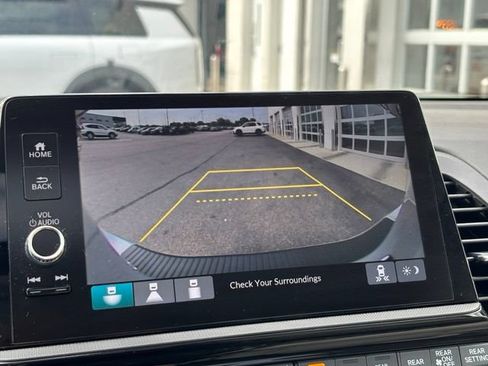 Used 2026 Honda Odyssey EX-L image 16