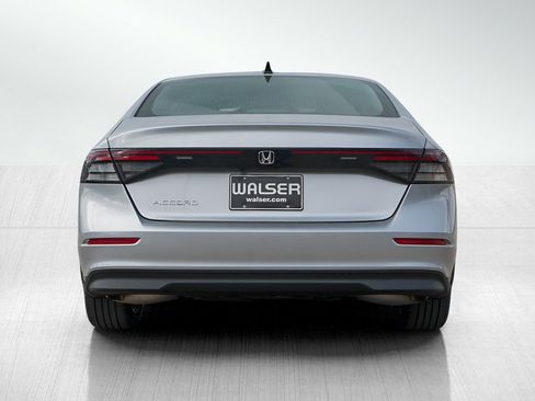 New 2025 Honda Accord SE image 5