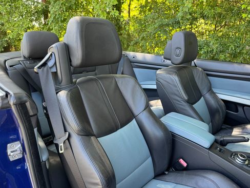 Used 2012 BMW M3 Convertible RWD image 57