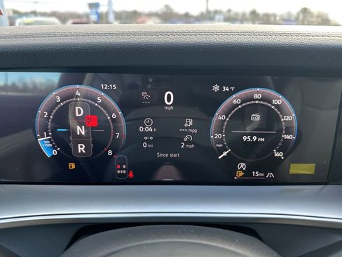 New 2026 Volkswagen Tiguan SE image 18