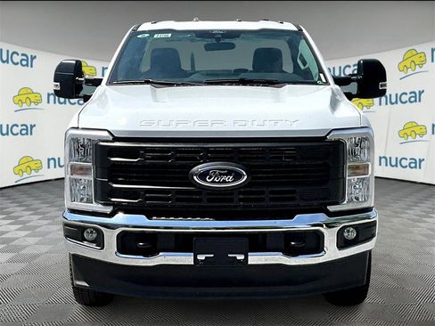 New 2025 Ford F250 XL w/ XL Chrome Package image 2