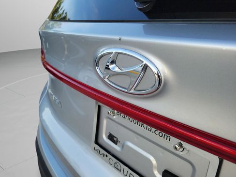 Used 2022 Hyundai Santa Fe SE FWD image 29