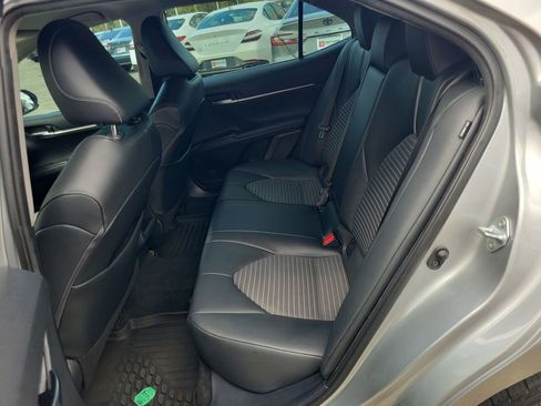 Used 2021 Toyota Camry SE FWD image 26