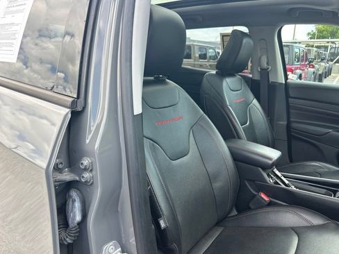 Used 2022 Jeep Compass Trailhawk w/ Trailhawk Elite Group AWD/4WD image 26