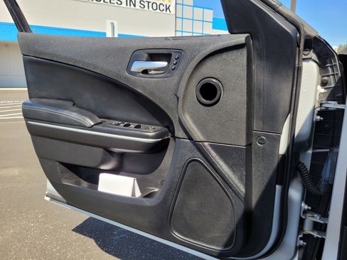 Used 2021 Dodge Charger SXT w/ Leather Interior Group RWD image 25