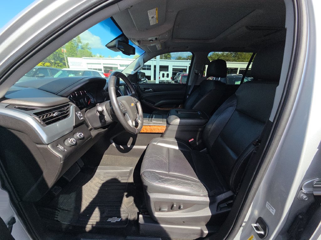 Used 2017 Chevrolet Tahoe Premier AWD/4WD image 15