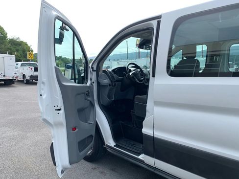 Used 2016 Ford Transit 150 130 Low Roof RWD image 7