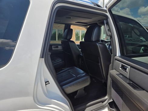 Used 2013 Ford Expedition Limited AWD/4WD image 20