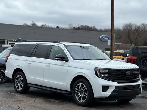 Used 2025 Ford Expedition Max Active image 44
