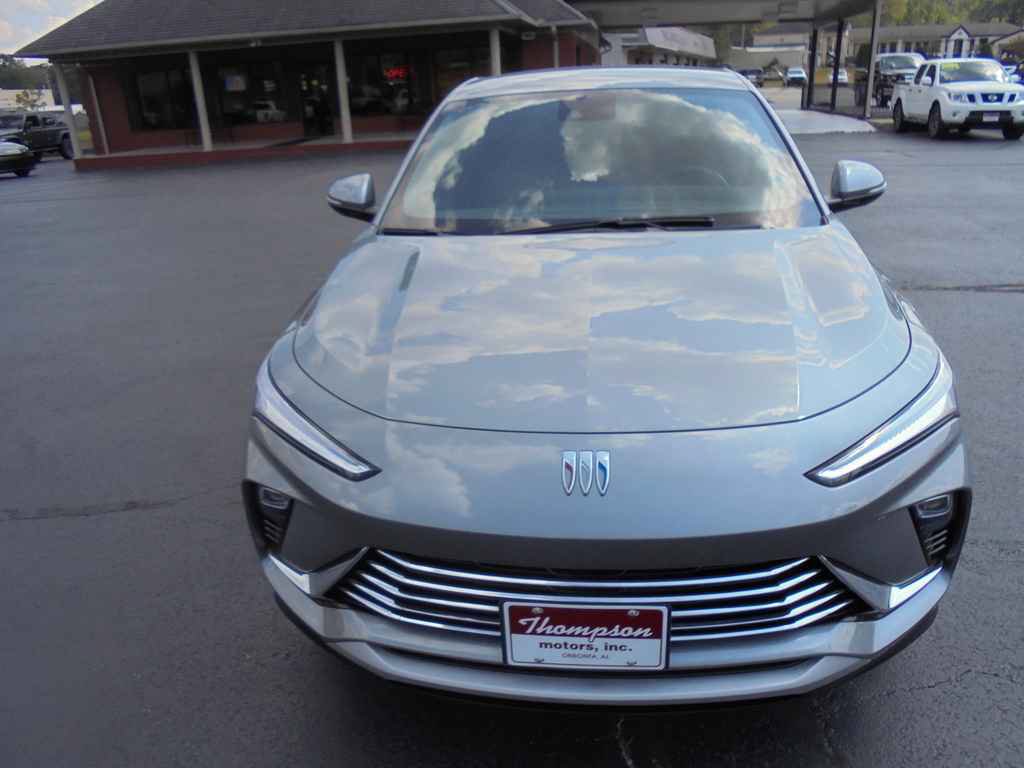 Used 2024 Buick Envista Preferred w/ Convenience I Package FWD image 3