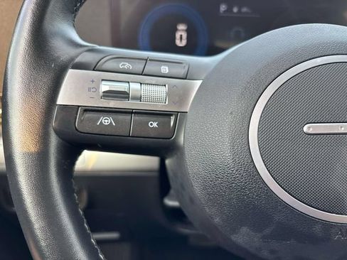 Used 2024 Hyundai Kona SEL AWD/4WD image 17
