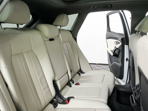 Used 2025 Audi Q5 Premium Plus w/ Premium Plus image 22