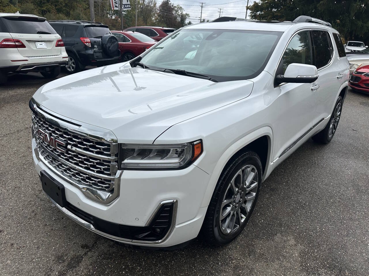 Used 2020 GMC Acadia Denali FWD image 2