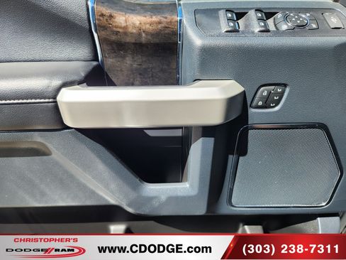 Used 2022 Ford F250 Lariat w/ Lariat Ultimate Package AWD/4WD image 14
