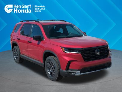 New 2025 Honda Pilot TrailSport