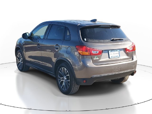Used 2017 Mitsubishi Outlander Sport ES AWD/4WD image 3