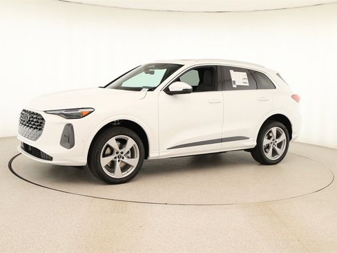 New 2025 Audi Q5 Premium Plus image 13