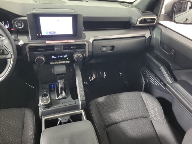 Used 2026 Toyota 4Runner SR5 AWD/4WD image 17