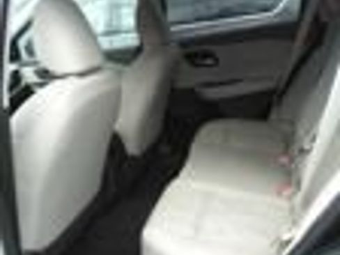 Used 2025 Nissan Rogue SV AWD/4WD image 13