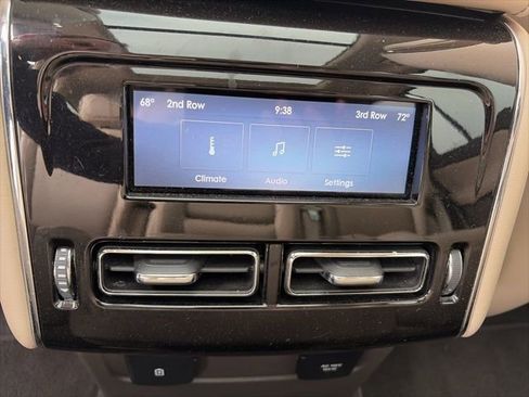 Used 2022 Lincoln Aviator Reserve w/ Class IV Trailer Tow Package image 24