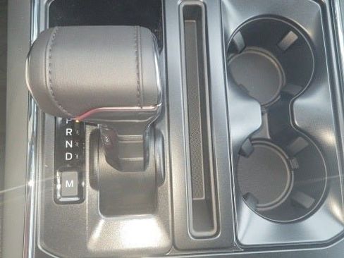 New 2025 Ford F150 Lariat w/ Equipment Group 501A Mid image 18