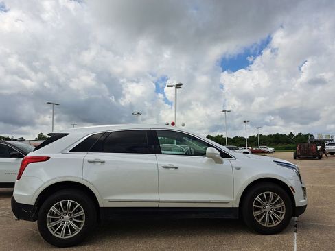 Used 2019 Cadillac XT5 Luxury FWD image 4