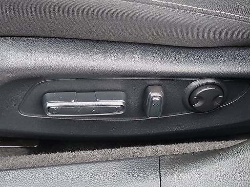 Used 2023 Honda Accord EX image 26