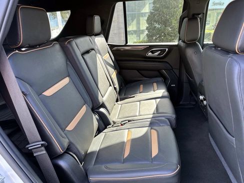 Used 2021 GMC Yukon AT4 image 18