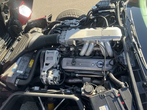 Used 1991 Chevrolet Corvette Convertible image 23