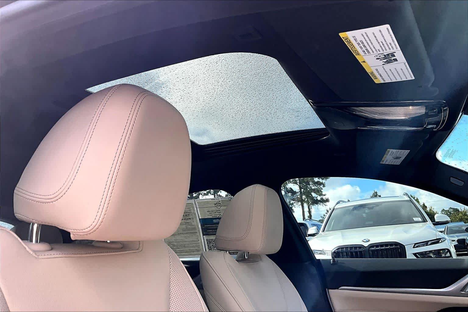 Used 2024 BMW i4 eDrive40 w/ Premium Package RWD image 13