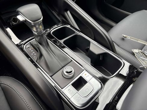 New 2025 Kia Telluride S image 30