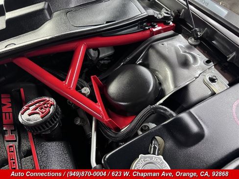 Used 2018 Dodge Challenger SRT Hellcat RWD image 29