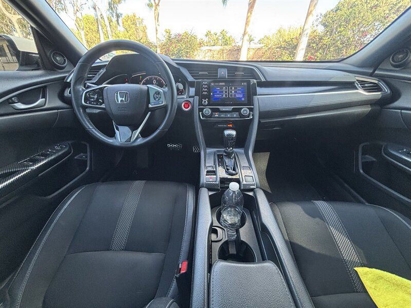 Used 2021 Honda Civic Sport image 15