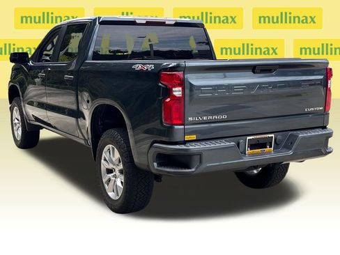 Used 2019 Chevrolet Silverado 1500 Custom AWD/4WD image 9