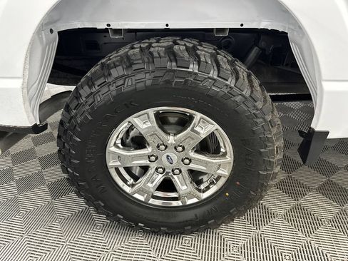 Used 2023 Ford F150 Lariat AWD/4WD image 19