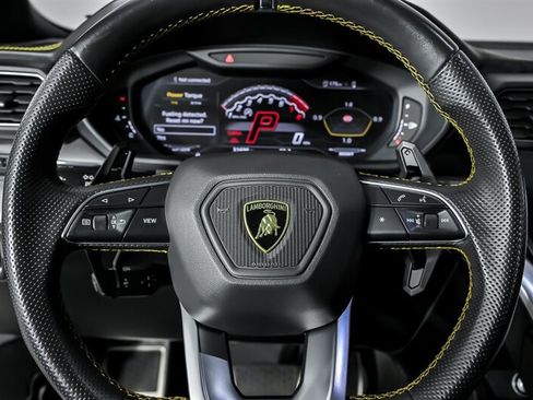 Used 2019 Lamborghini Urus AWD/4WD image 26