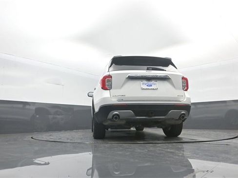 Certified 2023 Ford Explorer Limited w/ Equipment Group 301A image 37