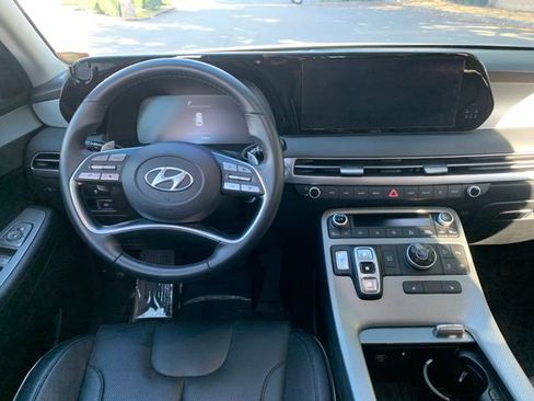 Used 2023 Hyundai Palisade SEL w/ Cargo Package image 19