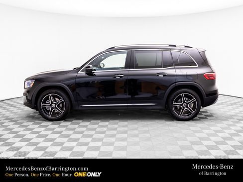 New 2026 Mercedes-Benz GLB 250 4MATIC image 2