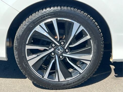 Used 2017 Honda Accord EX-L image 31