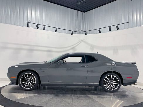 Used 2023 Dodge Challenger R/T image 12